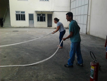 Curso de Brigada de Incêndio realizado na empresa em que eu trabalho.
